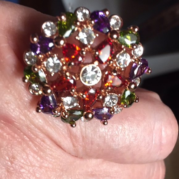 Statement Ring - Picture 4 of 4
